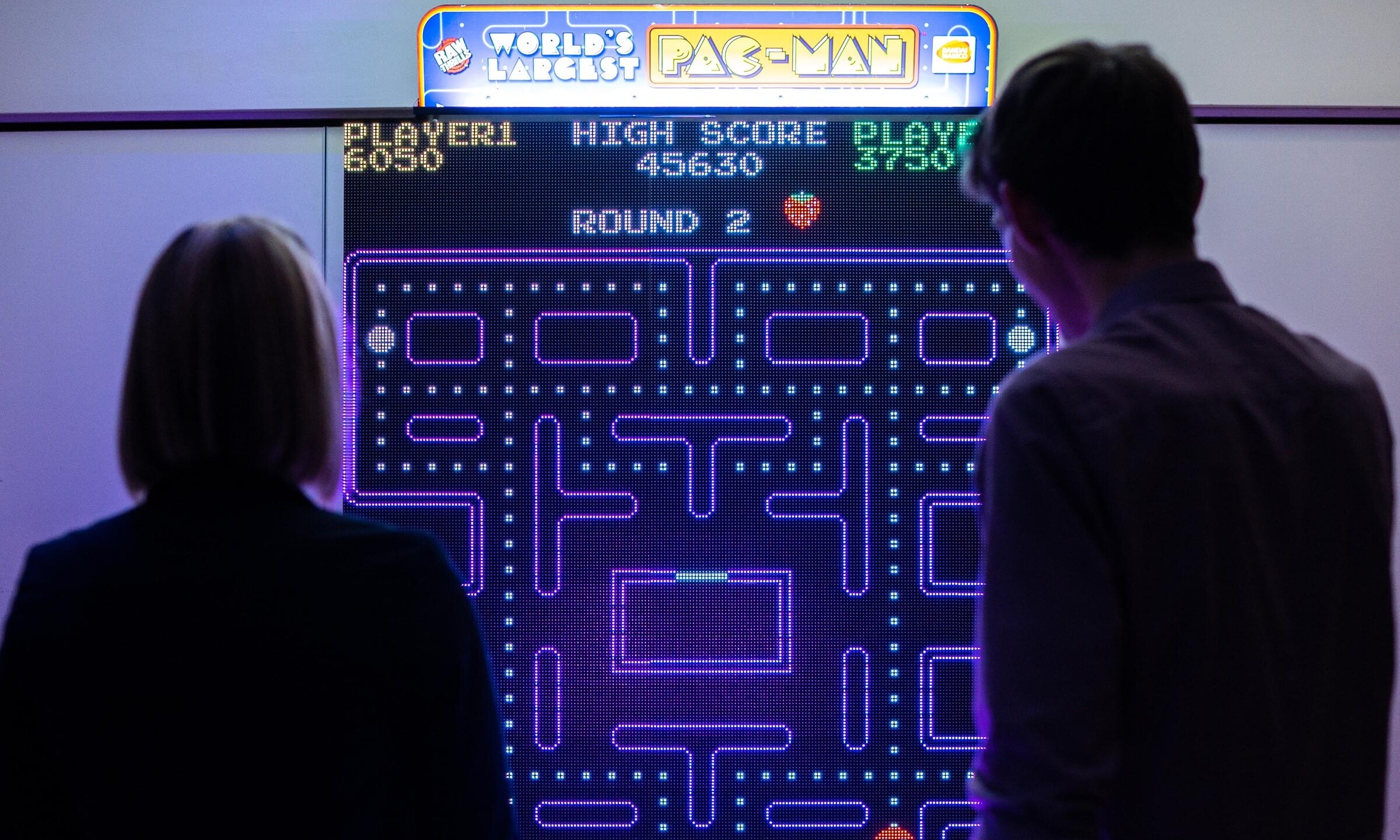 Giant Pacman 5